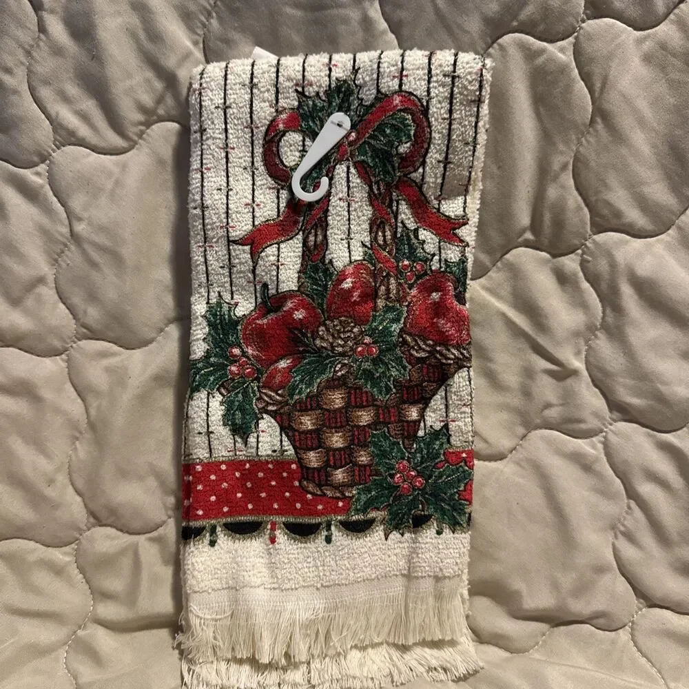 Vintage 80s Holly Nights Cannon Applecider Christmas Towel